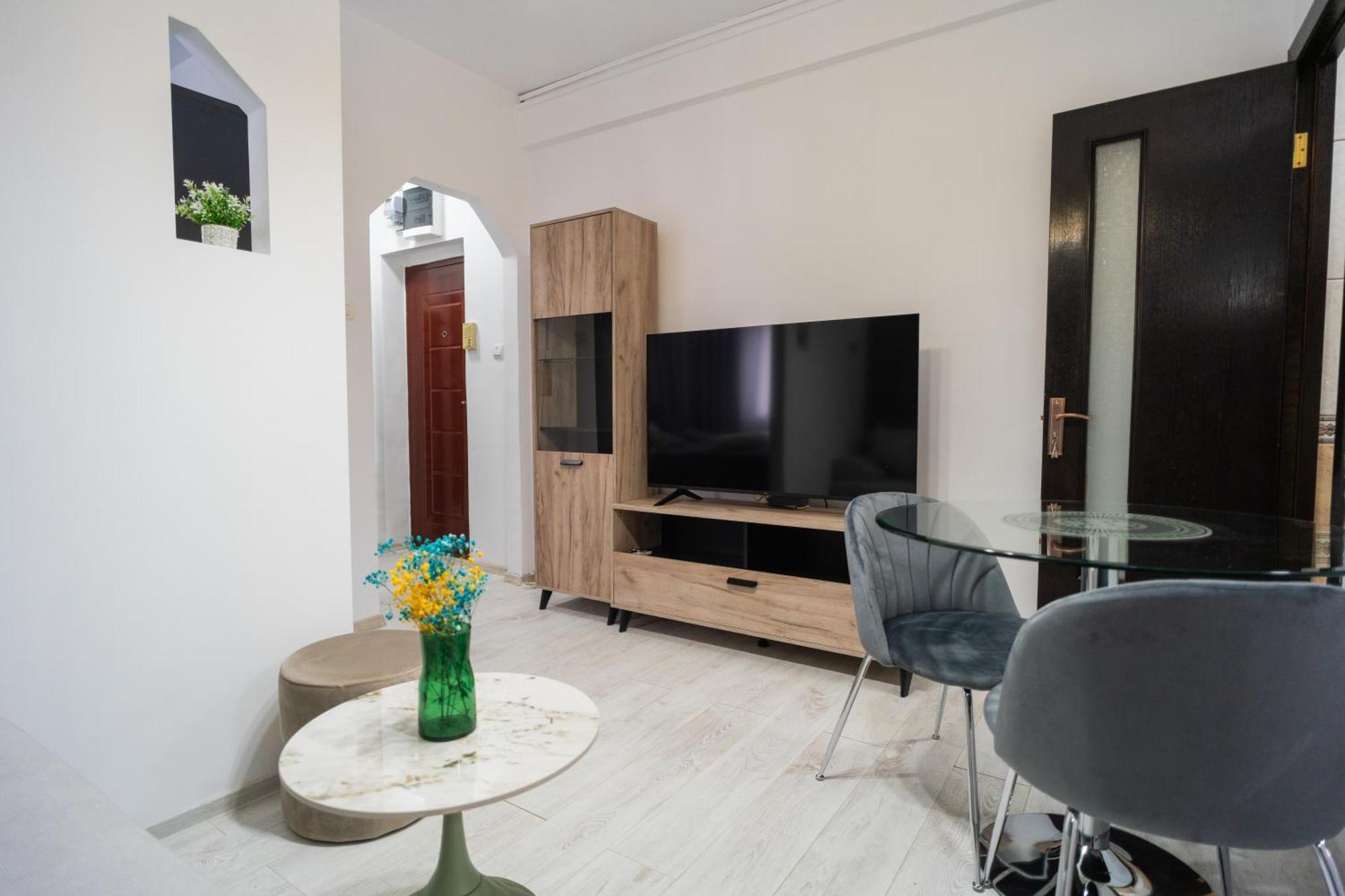 Ultra Central Cozy Apartment Schitu - Cismigiu Park Bucarest Exterior foto